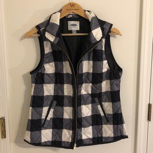 Old Navy Black and White Checked Quilted Vest